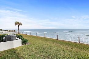 Colony Beach Club 101