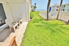 Colony Beach Club 105