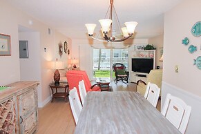 Colony Beach Club 105