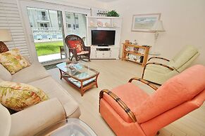 Colony Beach Club 105