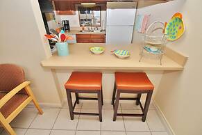 Colony Beach Club 109