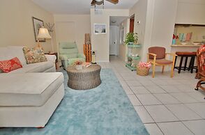 Colony Beach Club 109