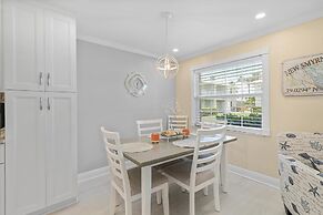 Colony Beach Club 116