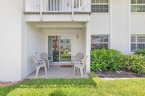 Colony Beach Club 116