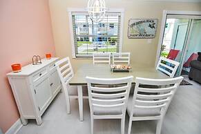 Colony Beach Club 116