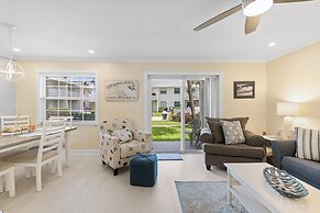 Colony Beach Club 116