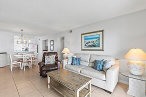 Colony Beach Club 120