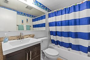 Colony Beach Club 121