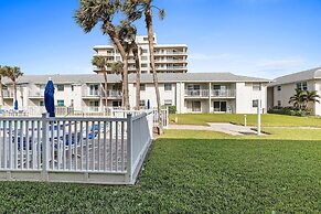 Colony Beach Club 121