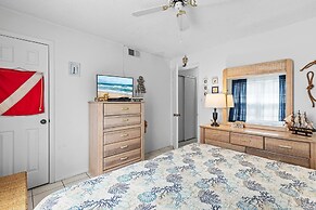 Colony Beach Club 139