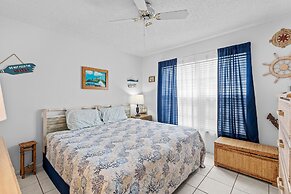 Colony Beach Club 139