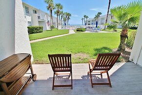 Colony Beach Club 139