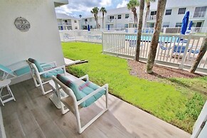 Colony Beach Club 147