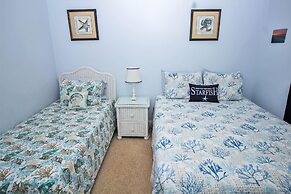 Colony Beach Club 147