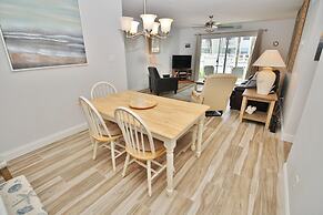 Colony Beach Club 147