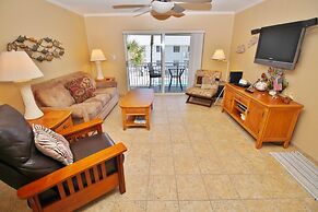 Colony Beach Club 205