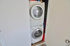 Colony Beach Club 205