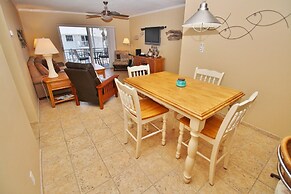 Colony Beach Club 205