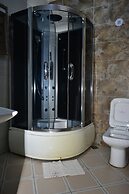 Ai-Royal Hotel & Suites