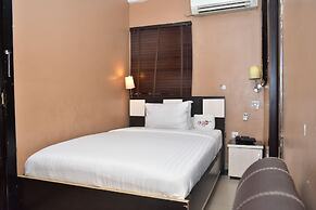 Ai-Royal Hotel & Suites