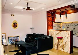 Ai-Royal Hotel & Suites