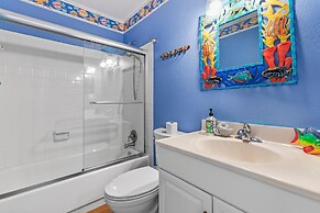 Colony Beach Club 223