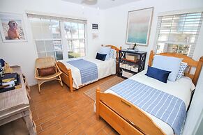 Colony Beach Club 223