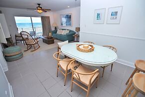 Colony Beach Club 223