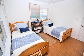 Colony Beach Club 223