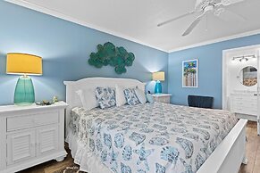 Colony Beach Club 224