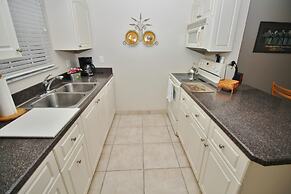 Colony Beach Club 228