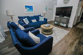 Colony Beach Club 233