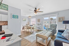 Colony Beach Club 237