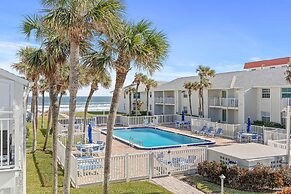 Colony Beach Club 237