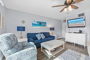 Colony Beach Club 237