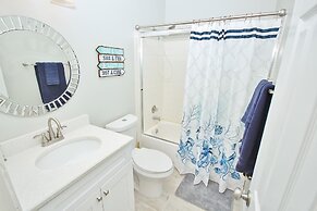 Colony Beach Club 241