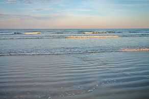 Colony Beach Club 241