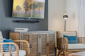 Colony Beach Club 249