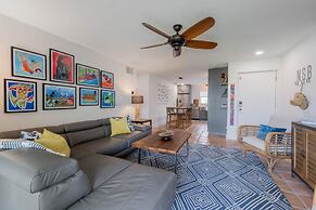 Colony Beach Club 249