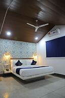 Cosmos Resort Maliblu