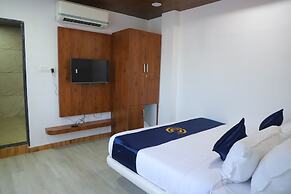 Cosmos Resort Maliblu