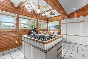 Decked Out House On Hill St