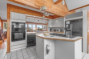 Decked Out House On Hill St