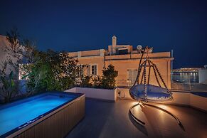 NINEMIAN SUITES SYROS