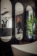 NINEMIAN SUITES SYROS