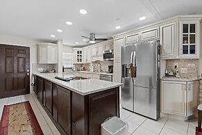 Hacienda del Sol II 414