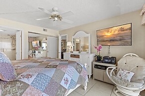 Hacienda del Sol II 414