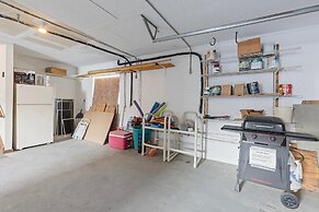 Lakasa House on Hill Street