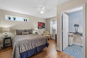 Lakasa House on Hill Street