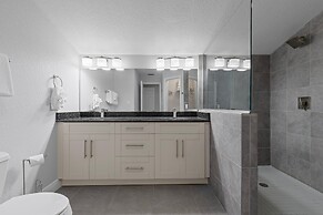 Lakasa House on Hill Street